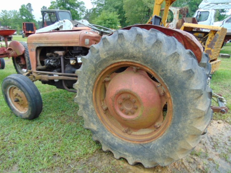massey-ferguson-to35-image-5