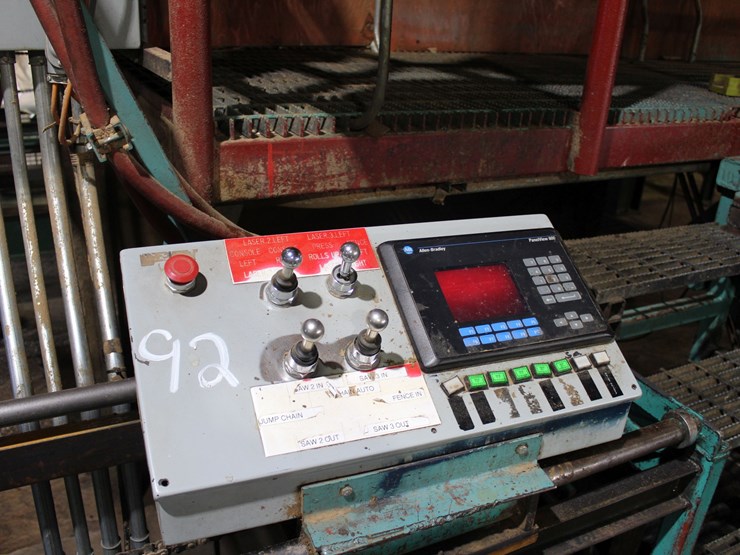 cornell-6"x42"-model-hec-42-3-saw-edger-w/-2-movable-saws-w/-infeed-rolls-w/-3-strand-pop-up-transfer-w/-positioner-system-w/-fence-w/-plc-controls-w/-50hp-motor-sn#770-1-87-image-4