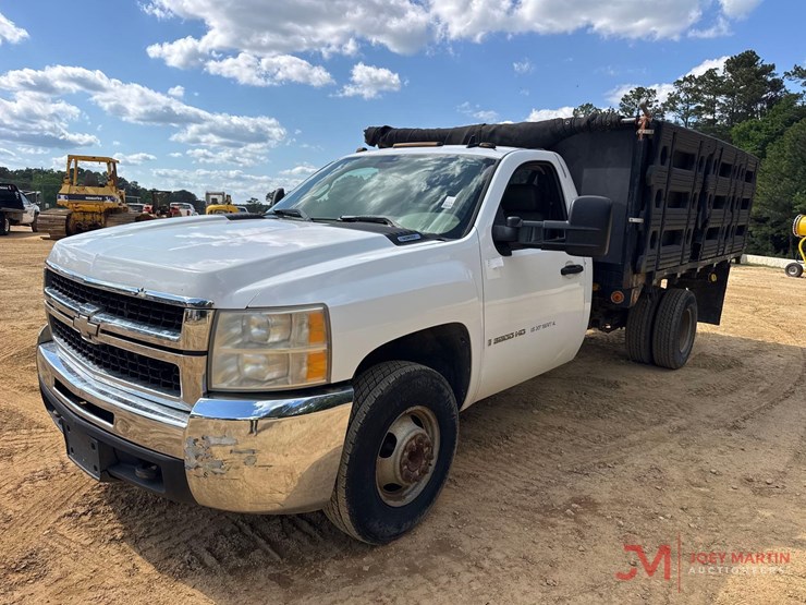 chevrolet-3500-image-6