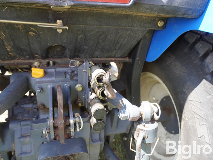 new-holland-tc45d-image-12
