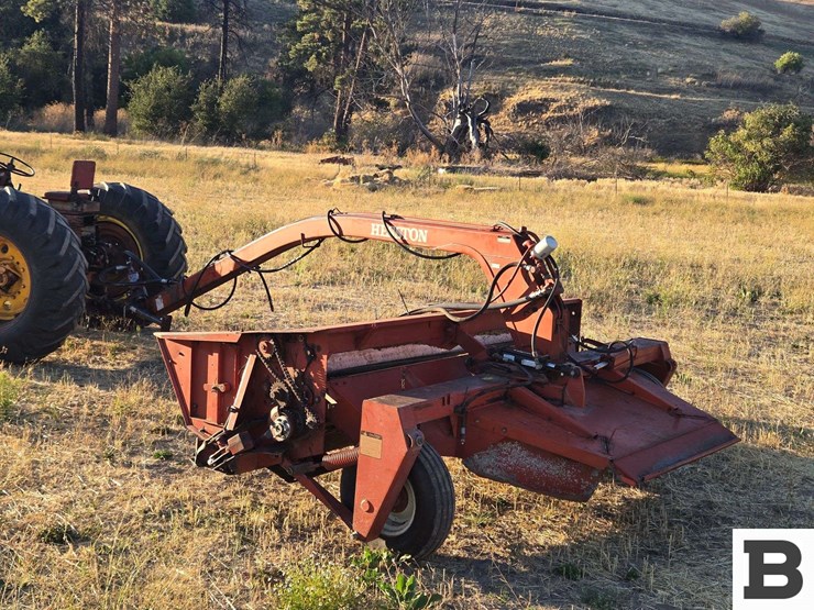 hesston-1010-image-1