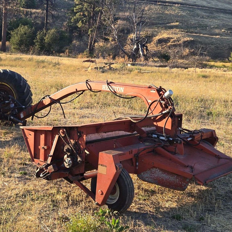 HESSTON 1010