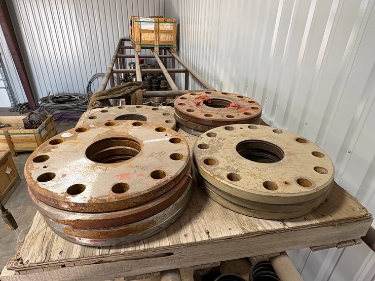 (3-pallets)-w/-(25)-1-13/16”-10k-x-2”lp-landing-flanges,-assorted-8-5/8”-&-7”-secondary-seals,-&-7-1/16”-10m-flange-plates-image-6