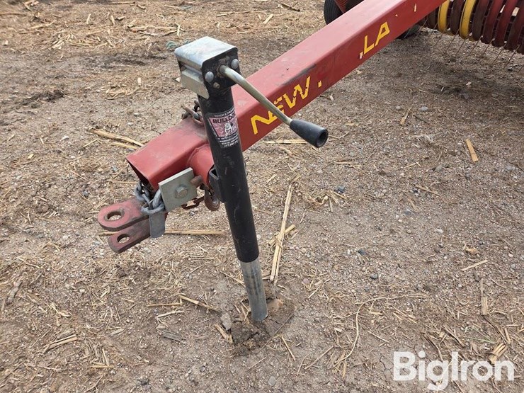 new-holland-166-image-10