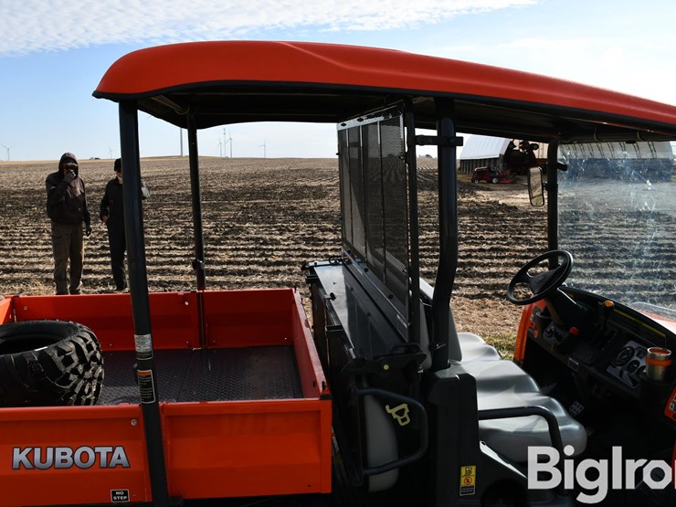 2014-kubota-rtv1140cpx-image-15