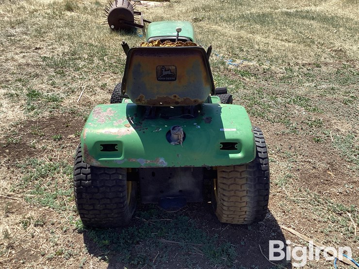 john-deere-212-image-6