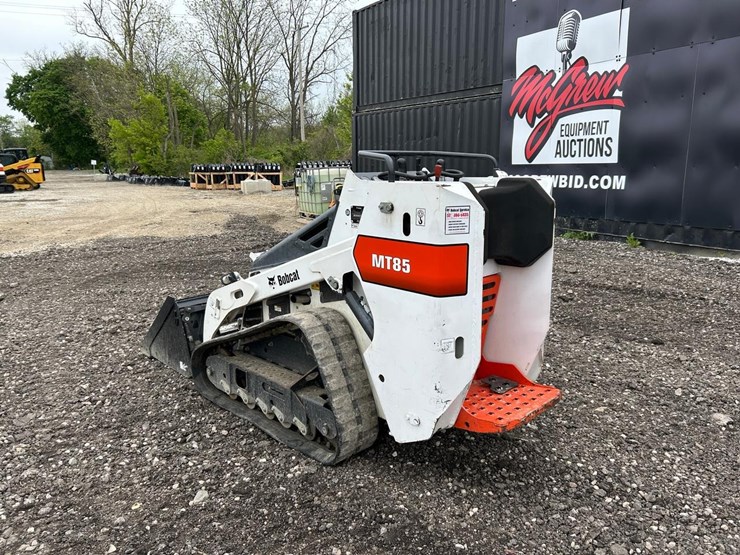 2020-bobcat-mt85-image-2
