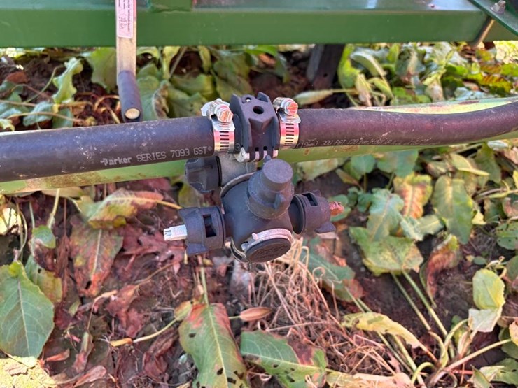 iva-3pt-sprayer-image-6