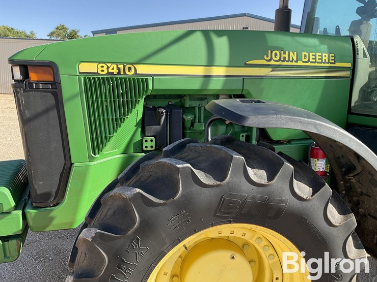john-deere-8410-image-10