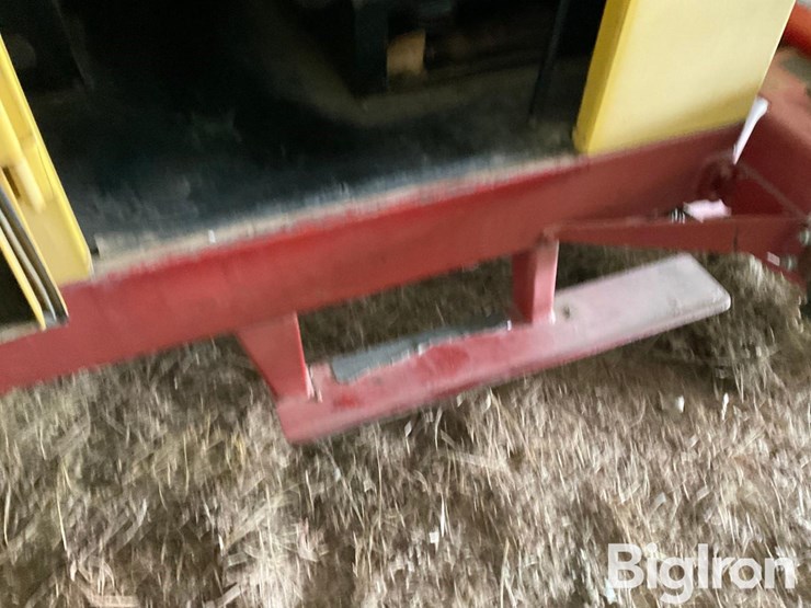 new-holland-1089-image-15