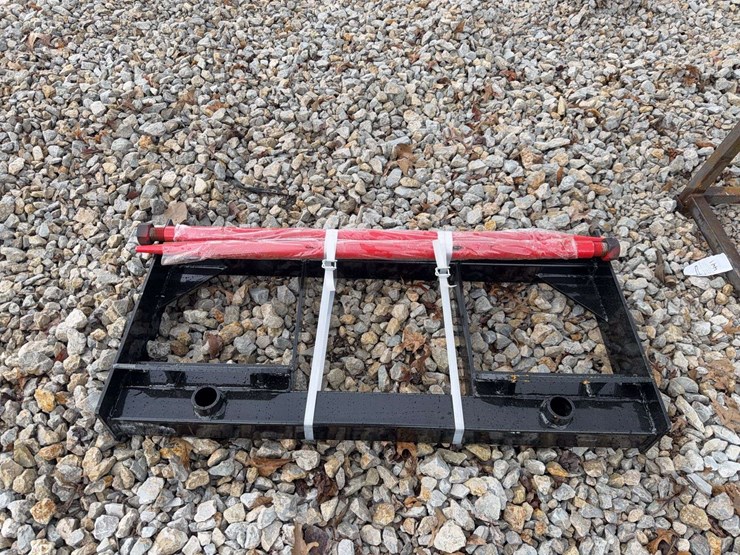 2026-giyi-skid-steer-hay-speer-image-1