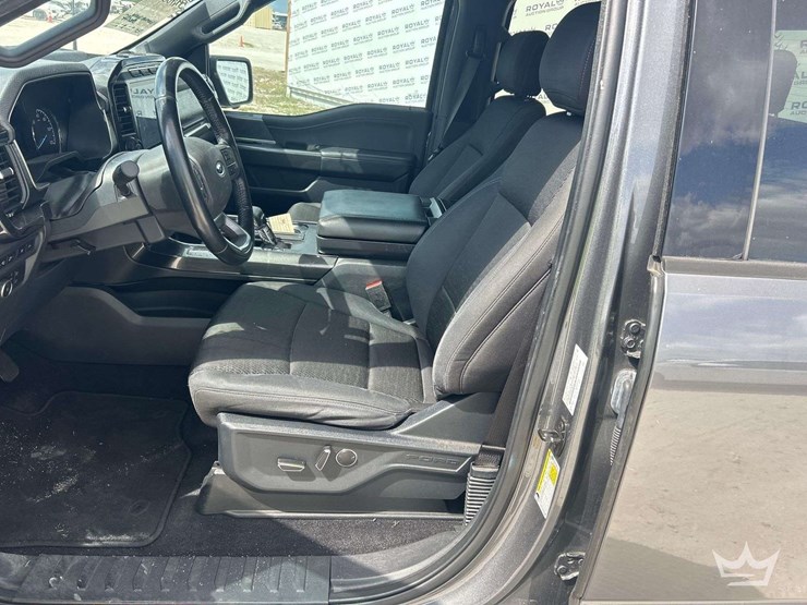 2021-ford-f150-image-13