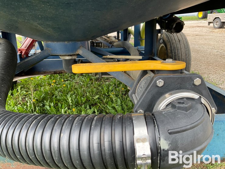 9,000-gallon-portable-liquid-fertilizer-tanks-image-13