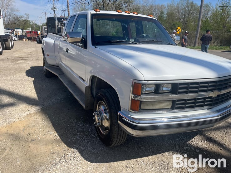 1989-chevrolet-c3500-2wd-extended-cab-pickup-image-13