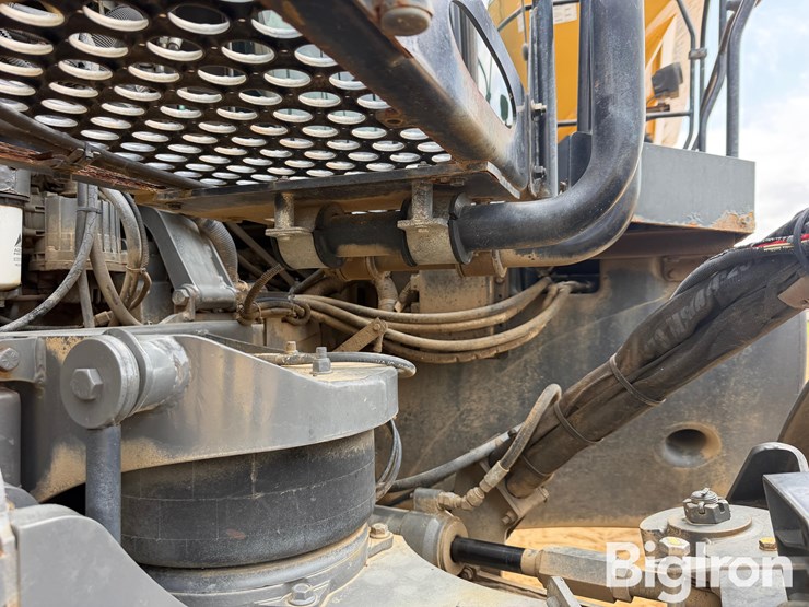 2015-ag-chem-rg1100b-image-15