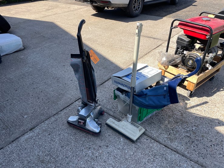 #7002-•-vacuums-and-parts-image-1