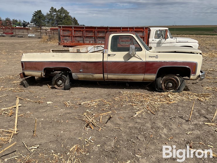 1976-chevrolet-cheyenne-10-image-4