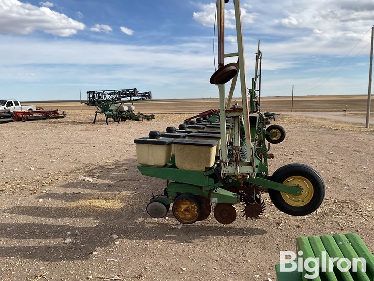 john-deere-7100-image-4