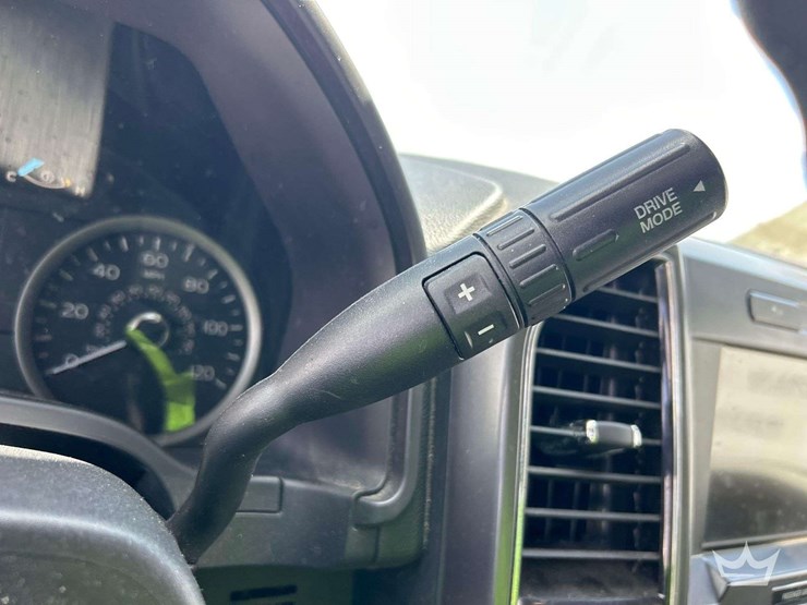 2019-ford-f150-image-17