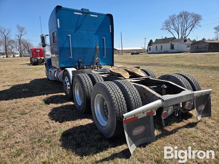 2012-peterbilt-386-image-7