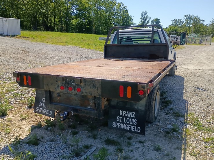 #24570-•-2001-chevrolet-silverado-pickup-truck-image-8
