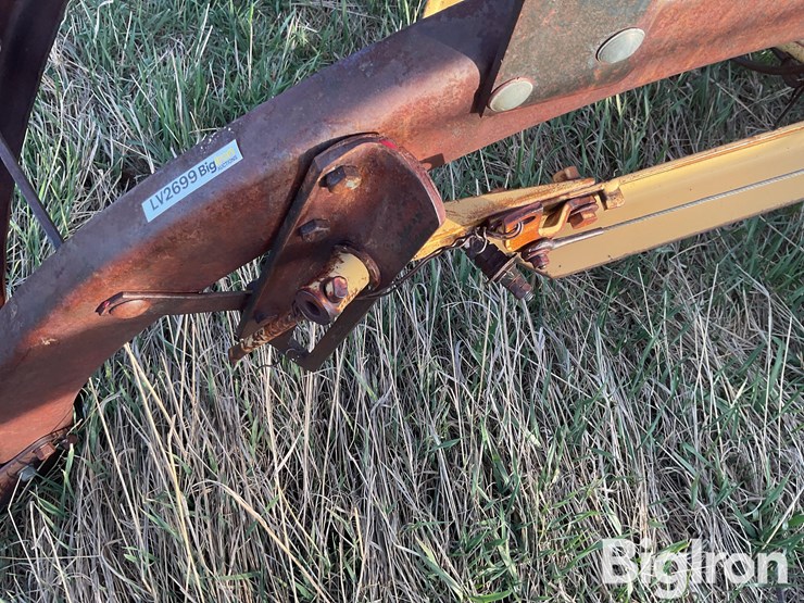 new-holland-56-image-12