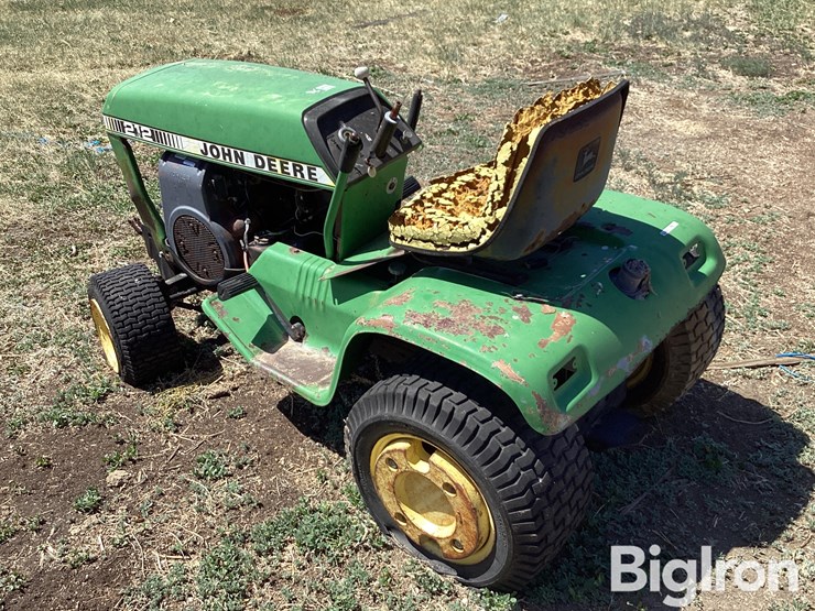 john-deere-212-image-7