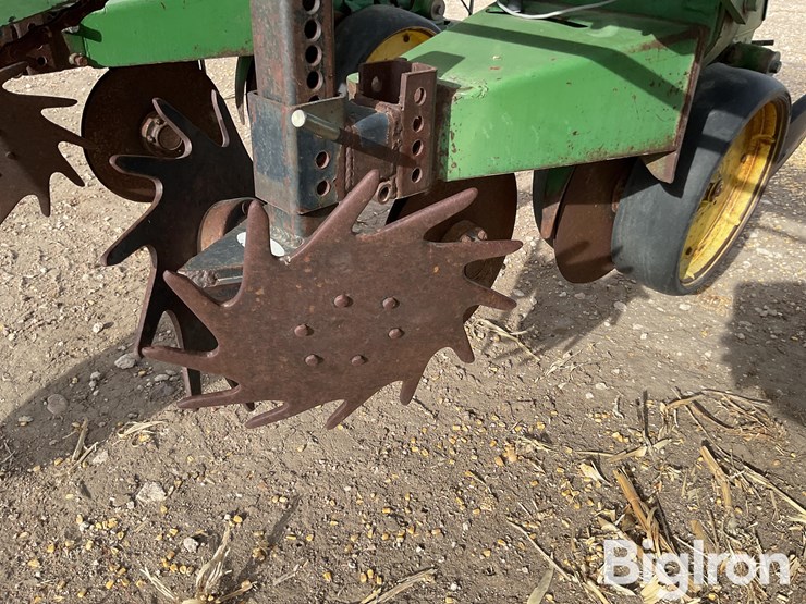 john-deere-7100-image-20