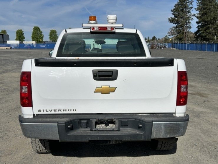 2013-chevrolet-silverado-1500-image-4