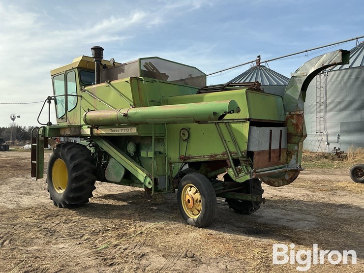 john-deere-7700-image-7