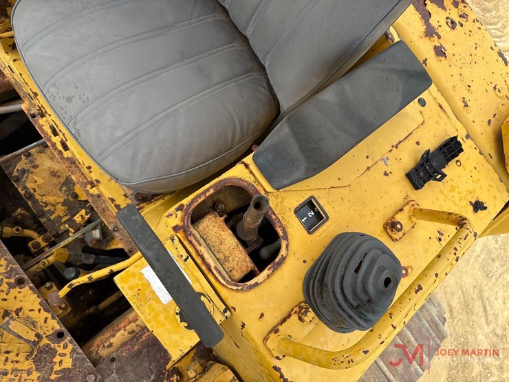 komatsu-d58p-1-image-14