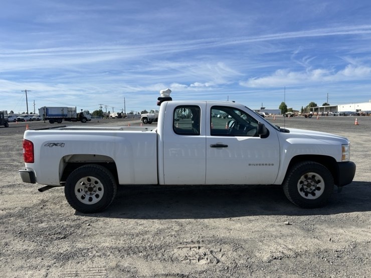 2013-chevrolet-silverado-1500-image-6