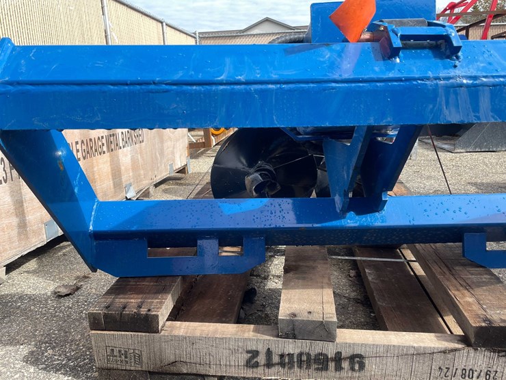 #9040-•-unused-skid-steer-mower-king-post-hole-auger-(o11)-image-22