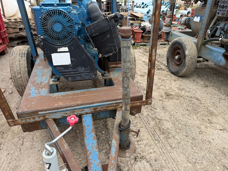 #3890-•-towable-water-pump-image-10