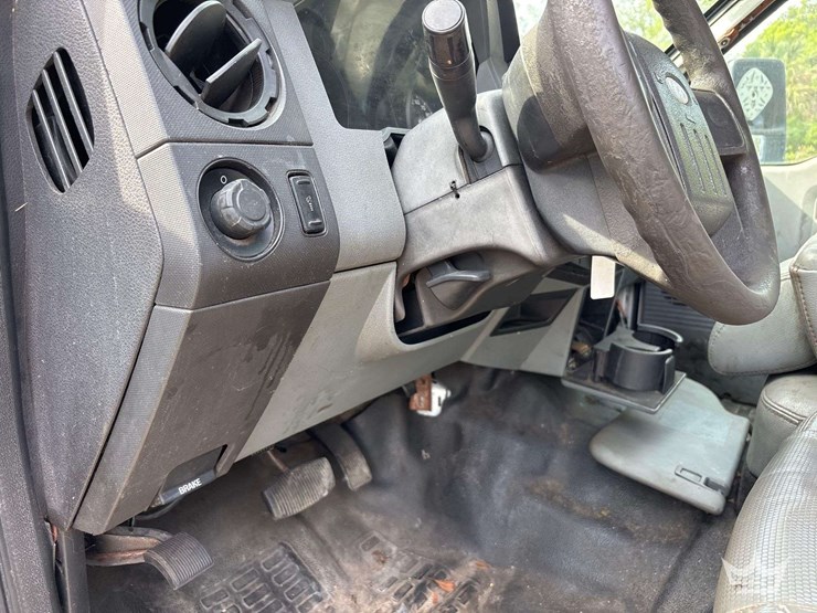 2012-ford-f250-image-17