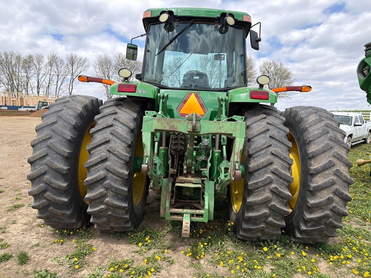john-deere-8320-image-5
