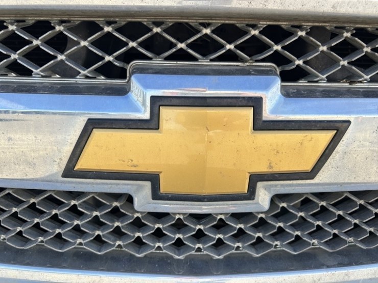 2013-chevrolet-silverado-1500-image-9