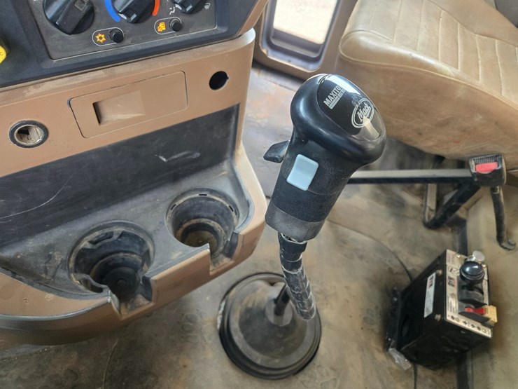 #24295-•-2011-mack-gu713-dump-truck-image-73
