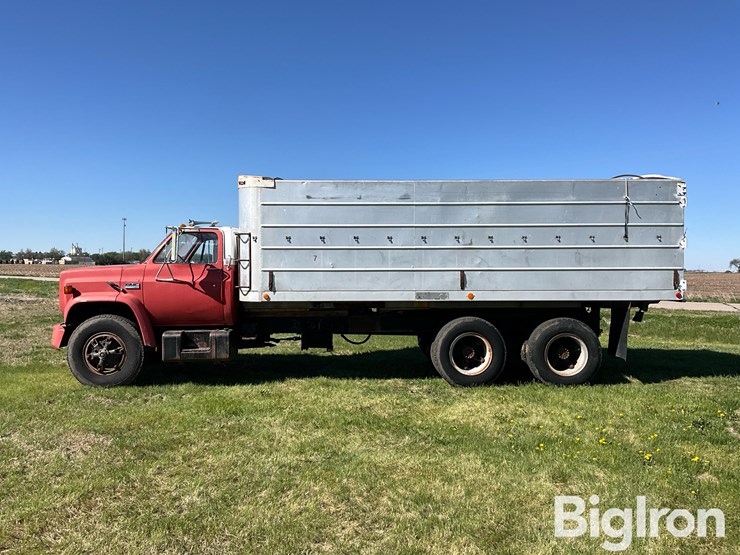 1979-gmc-7000-image-8