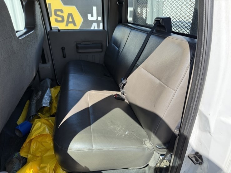 2009-ford-f350-image-23