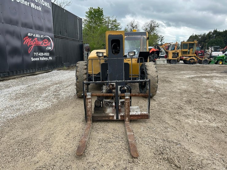 caterpillar-tl943-image-7