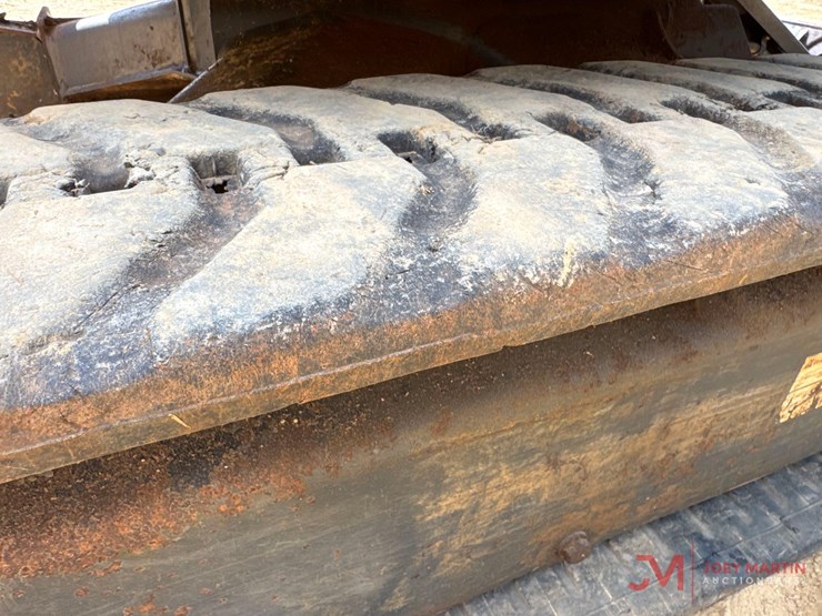 2015-komatsu-pc35mr-3-image-6