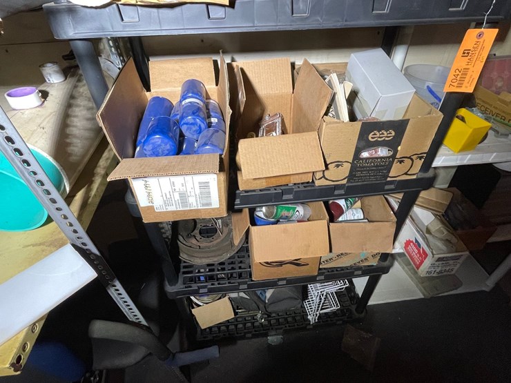 #7042-•-(2)-shelves-and-contents-image-4