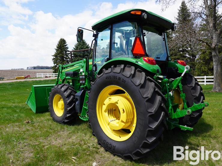 2018-john-deere-6105e-image-7