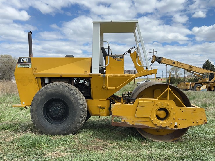 1987-caterpillar-cs-553-image-5