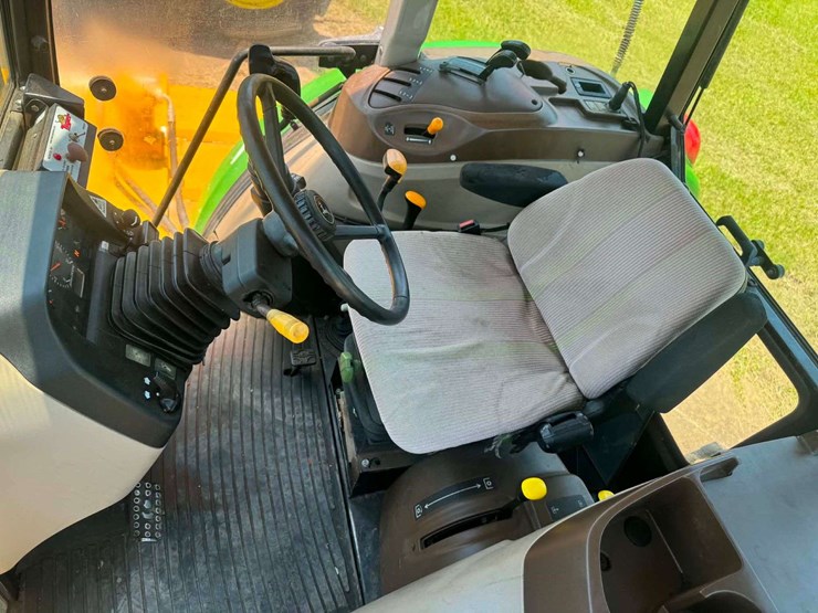 john-deere-5425-image-17