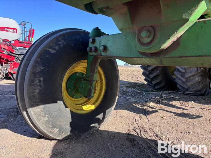 1983-john-deere-4650-image-11