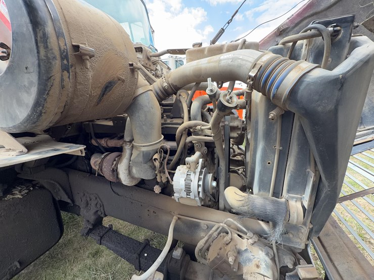 1996-ford-lt9000-image-48
