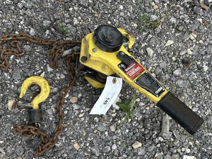 #149-•-haul-master-manual-lever-chain-3/4-ton-hoist-image-1