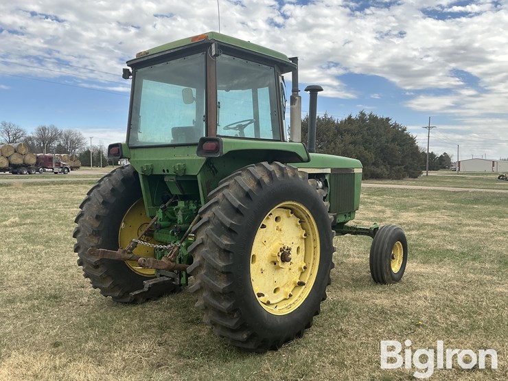 1975-john-deere-4430-image-5